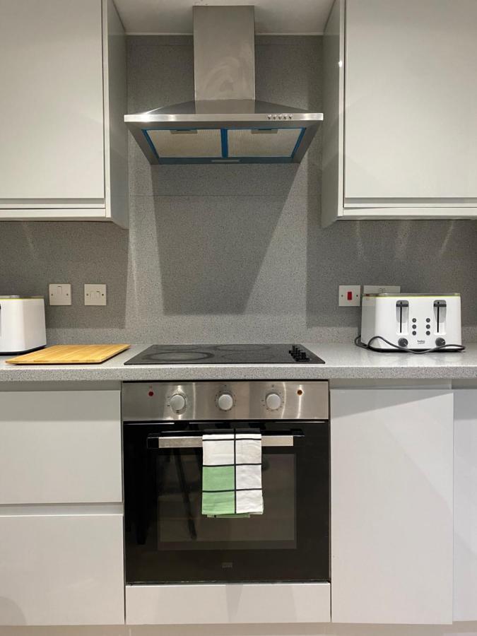 Cozy En-Suite Near Stratford Лондон Екстериор снимка